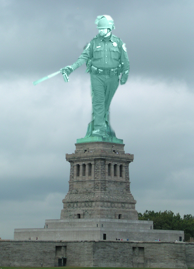 Pepper-Spray-Statue-of-Liberty.jpg